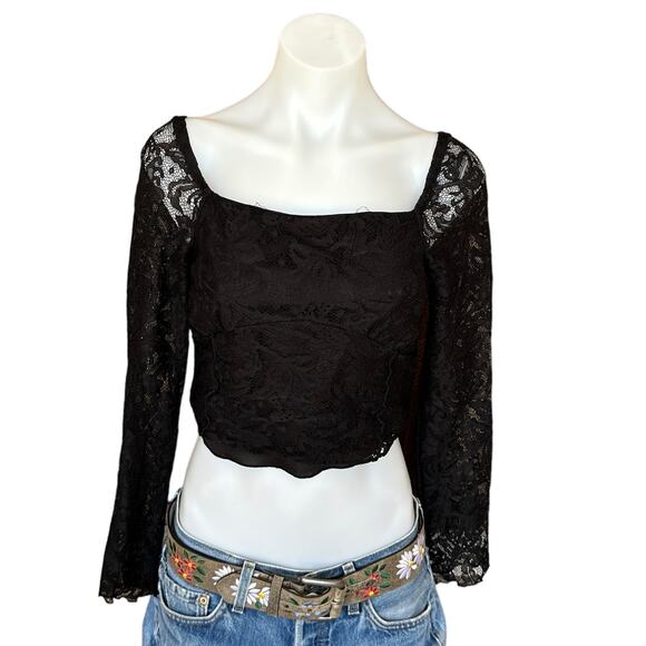 Black Lace Crop Top MEDIUM Corset Bustier Wiccan Witchy Whimsigoth Kirious LA - Picture 1 of 6